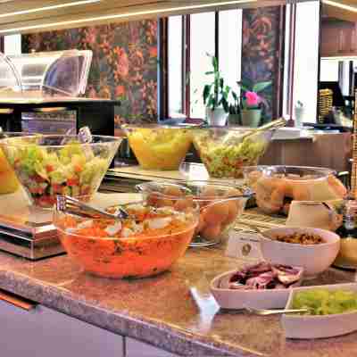 Made Inn Budapest Dining/Meeting Rooms