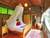 Fig Tree Hill Resort - Airport Shuttle