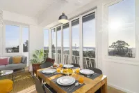 270 Panoramic View Premium Apartment Отели в г. Алкантара