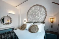 Sandaya Luxury Suites - Balcony
