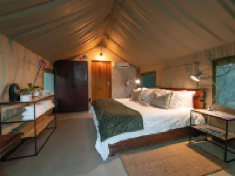 臘腸樹野生動物園露營地旅館 胡德斯普雷特酒店