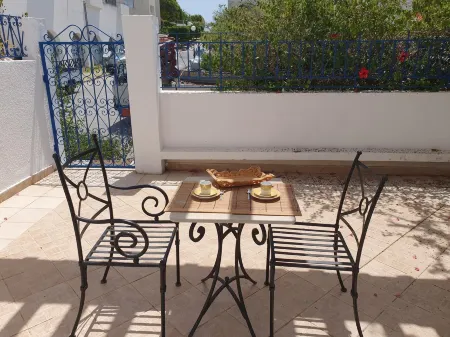 Golden Tulip Apt Spacieux Avec Deux Terrasses