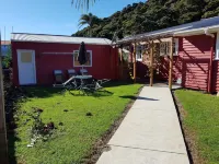 Averill Court Motel