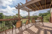 Southern Cross Guest Ranch Hotels in Madison