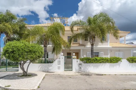 LV Premier Algarve FU1- Pool, AC, Garden, Sea View