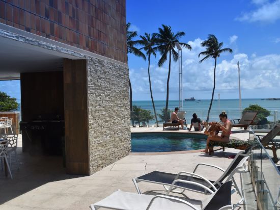 Seaflats Iracema Residence