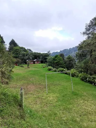 Millar de Aves Отели в г. Ujarras