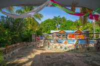 Rollanda Hotel Restaurant Hotels in Jacmel