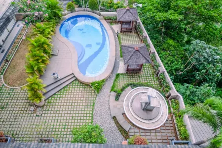 Comfort Stay 2Br at Bogor Valley Apartment