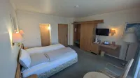 Landhotel Sonneneck - Breuna im Naturpark Hotels in Warburg