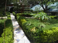 Imani Radio & TV Ministries Hotel di Kitale