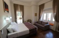 Scots House Hotel