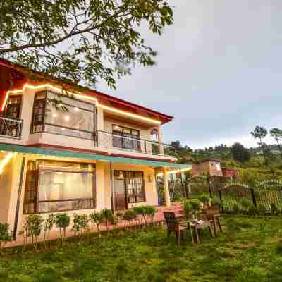 由Dumnu Homes提供的Chail Cabana Hotel Exterior