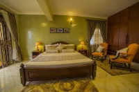 Greens Guest Homes Hotels in Kyadondo