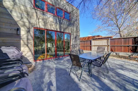 3B/2B Modern Downtown Moab Townhouse - Great Location Отели рядом с достопримечательностью «Зона отдыха Санд Флэтс»