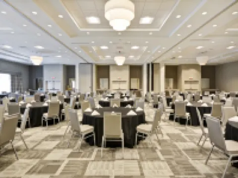 ฮิลตันการ์เด้นอินน์ แกสโทเนีย โรงแรมในแกสโตเนีย