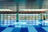 DoubleTree by Hilton Cluj - City Plaza - Pools