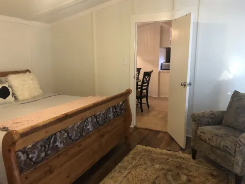 Historic Beaufort, South Carolina Near Hilton Head, SC, New Renovation, Sleeps 8