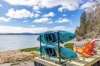 Charming Acadia beachfront cottage, close to Acadia National Park & Bar Harbor.