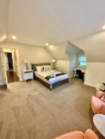 Spacious Residence Windham - XL Pool, Movie Room, Hot Tub, 6 Bedrooms, Gardens