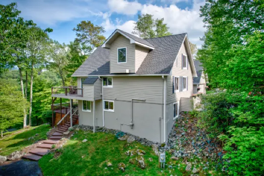 Gorgeous Views and Inviting Sauna - Stunning Mountain Escape