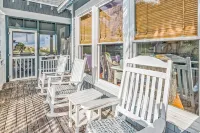 Private Crofter and Expansive Porch - Spectacular Coastal Haven 禿頭島住宿飯店