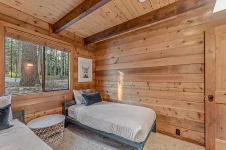 Spacious Deck and Sauna with Partial Lake View - Charming Retreat