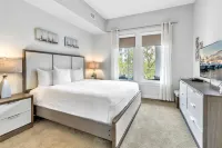 Elegant Getaway with Pool Access and Scenic Views - Chic Stylish Retreat Hotel a Walton County