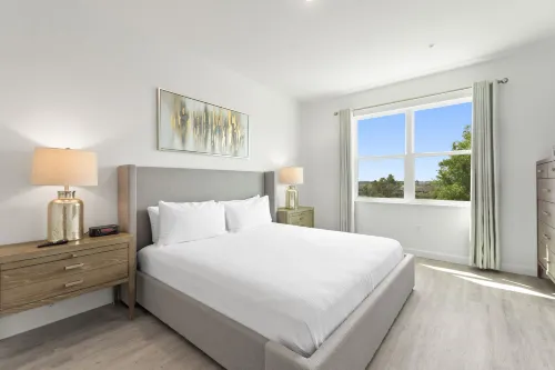Private Pool and Spacious Living Areas - Tranquil Townhouse Retreat Hotels in Loughman