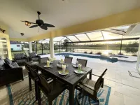 Stunning Pool and Spa with Breathtaking Views - Exquisite Tropical Retreat Hotel a Rotonda West