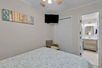 Oceanfront Pool and Tennis Courts - Exquisite Coastal Haven Hotels near Hilton Head Airport