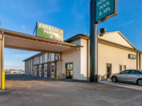 Quality Inn Hays I-70 Hotels in Hays