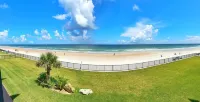 NEW Ocean Front King Bed Studio in Daytona Beach