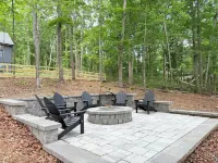 Waterfront! Laid Back at Lake Anna, new home, deep water cove, dock, fire pit!