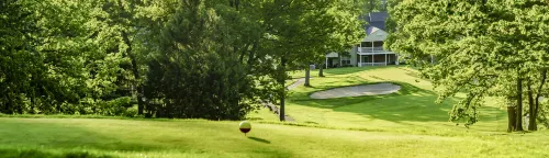 Championship Golf and Outdoor Pool - Charming Tranquil Escape Hotels in Cheat Lake