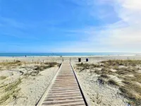 Heated Pools and Ocean View Balcony - Stunning Beachfront Retreat