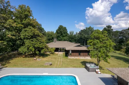 Serene Escape with Pool and Game Room - Spacious Smoky Mountain Haven