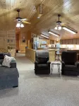 Ideal for Adventure Seekers Huge garage! Sleeps 9 Close To Yellowstone Hotel di Fremont County