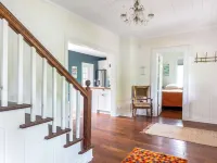 NEW! Marigold & Poppy - Group-Friendly Douglas Retreat - Central & Walkable Hotels in Douglas