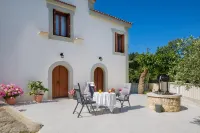 Panethimos House in Nature Hotels near Karavitakis Winery / Οινοποιείο Καραβιτάκη