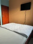 Cozy 1-Bedroom Modern Apartment - balcón