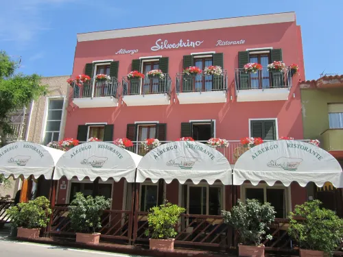 Hotel Silvestrino Hôtels à : Stintino