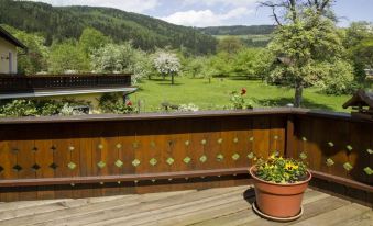 Landhaus Kügler-Eppich, KuEp KG