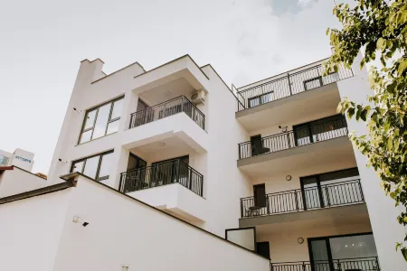 Zen Central Apartments Отели рядом с Аэропорт Клуж-Напока