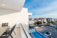 Pool Apartments Banta B Hotels in Opcina Novalja