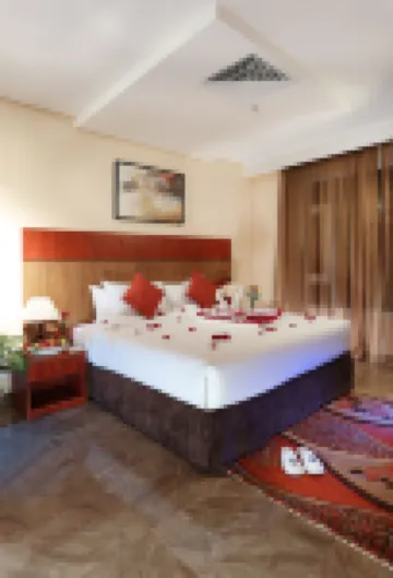 Best Western Plus Salmiya โรงแรมใน