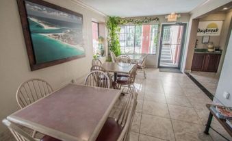 Days Inn by Wyndham Fort Walton Beach