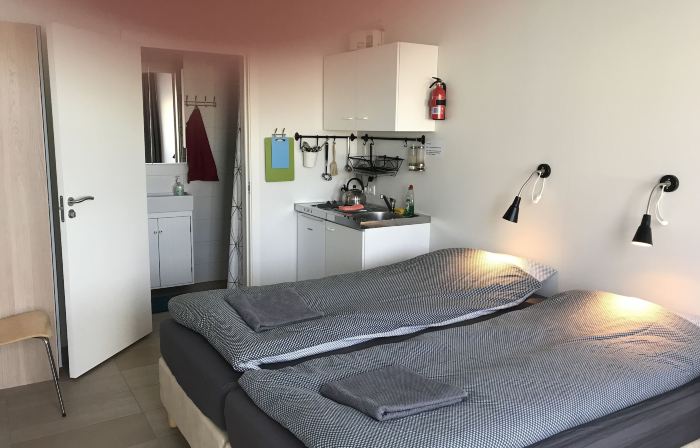Lækjarkot Rooms and Cottages with Kitchen