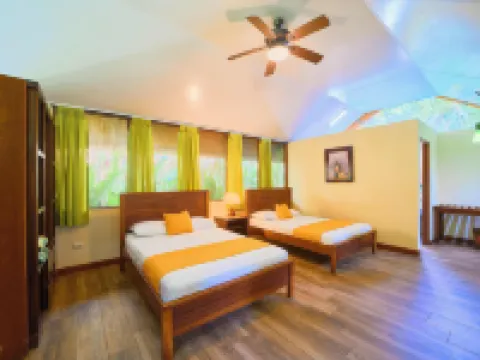 Aninga Lodge Hotels in Colorado