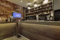 Hotel Campanile Berlin Brandenburg Airport - bar